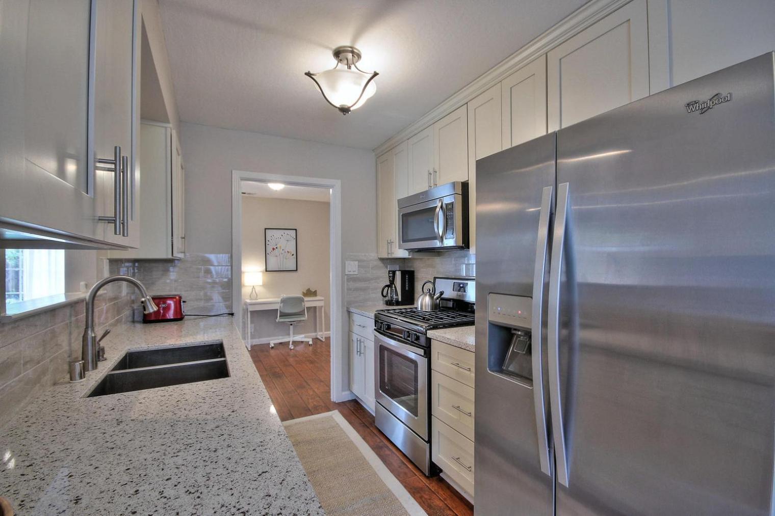 3br W Backyard Nr El Camino Real Sfo-1578 Santa Clara